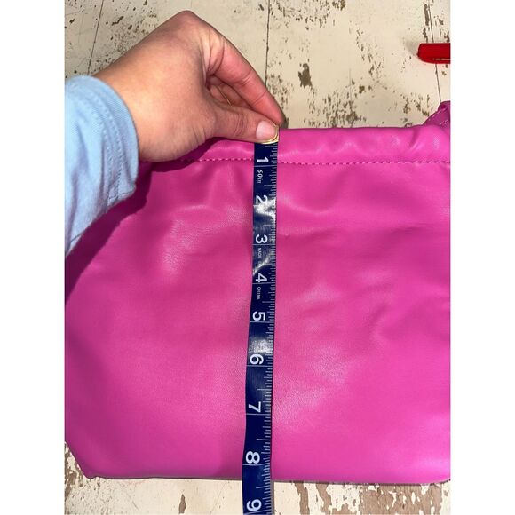 Jules Kae Pink Bree Bucket Bag Purse Faux Leather Drawstring Barbie Coquette New - Picture 11 of 13